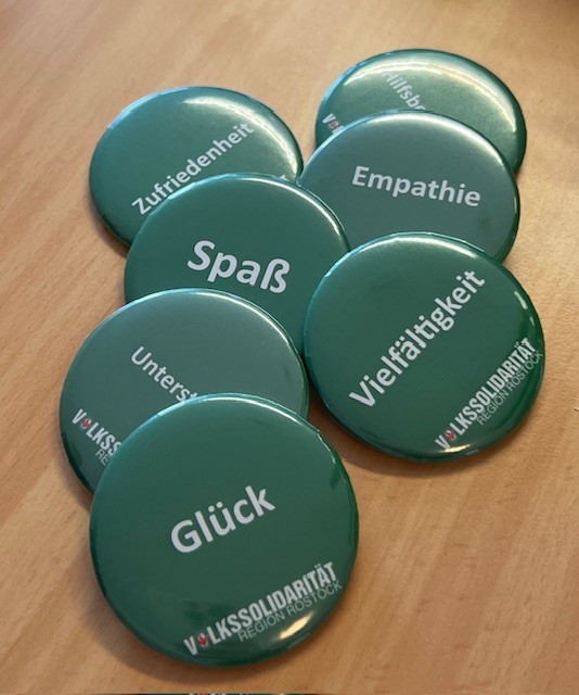 Button.jpg  